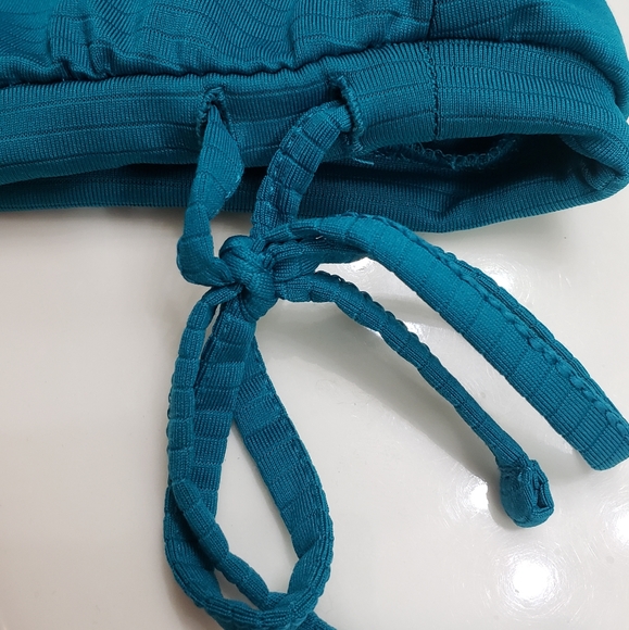 XS active top Old Navy - Picture 4 of 4